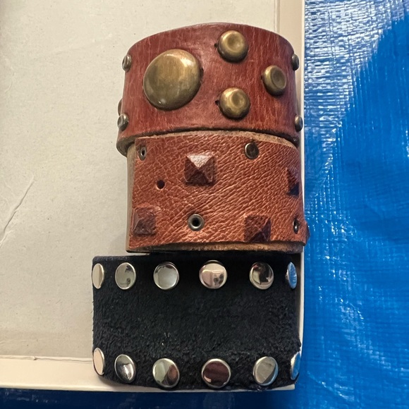 🌟 HOST PICK 🌟 Custom handmade leather cuffs - Picture 3 of 4